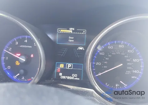 2018 Subaru Outback 2.5I Touring z USA, uszkodzony, nr VIN 4S4BSATC1J3348335